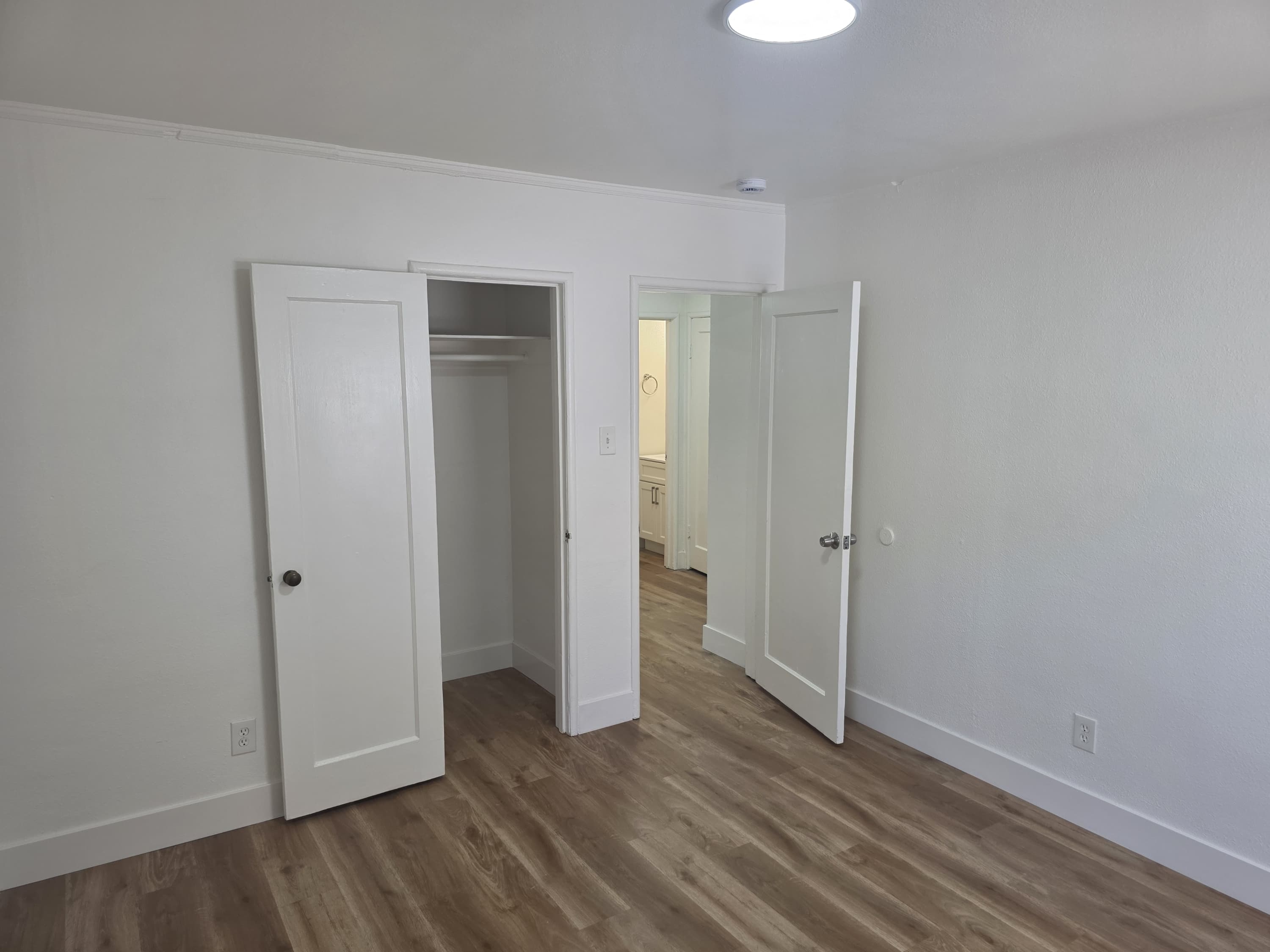 2027 Washington Avenue - 1 - 8e6c0e306941467a9d60f6cf7f93a532.jpg