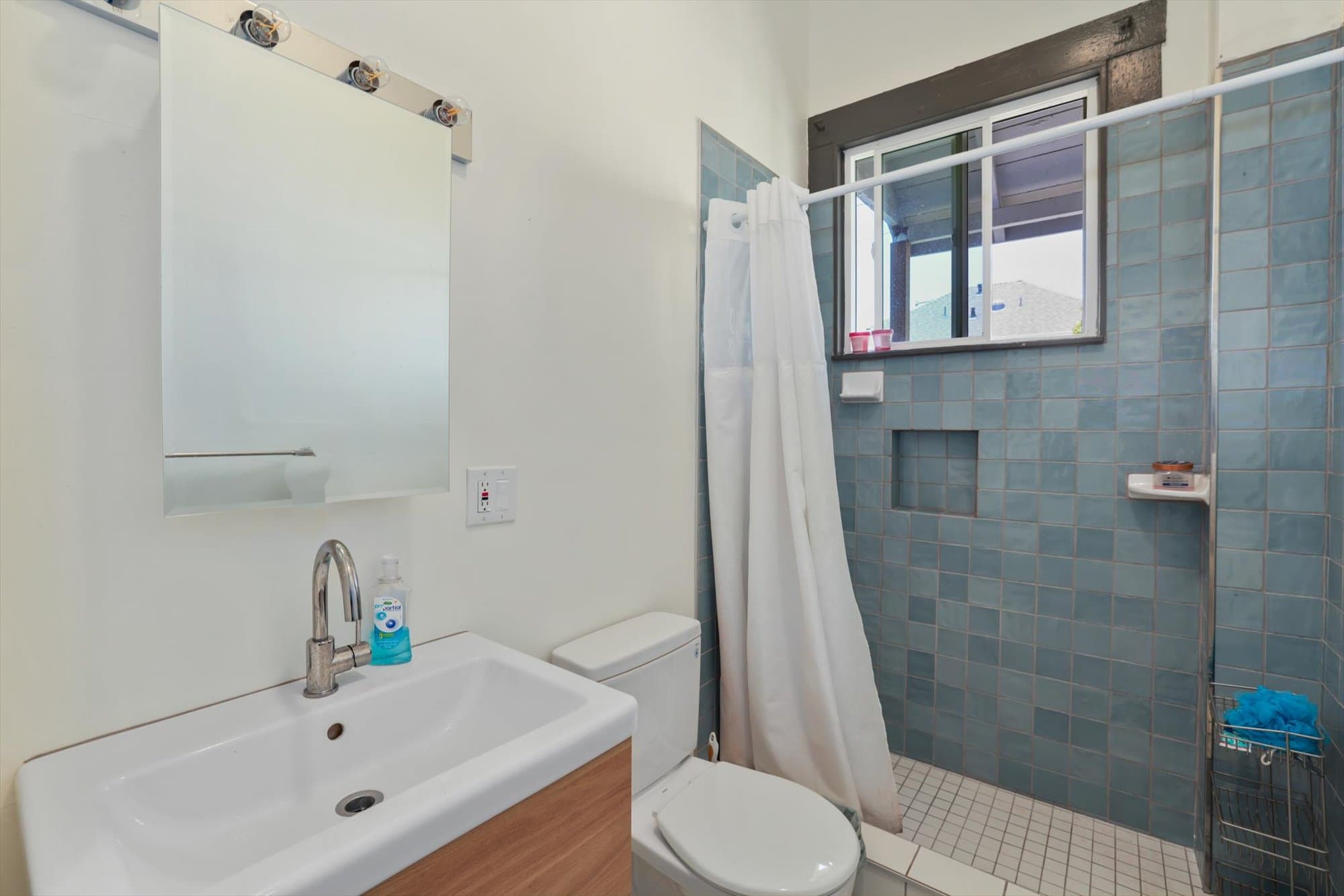 2531 Dana Street - 3 - 5521668187d9483aa2872e44d77d3d5d.jpg