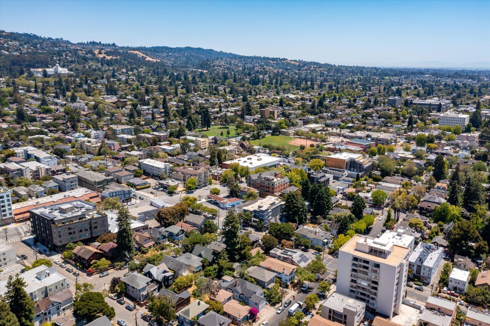 2531 Dana Street - 3 - 782888cac2f04d87bd91d24f478f0af9.jpg