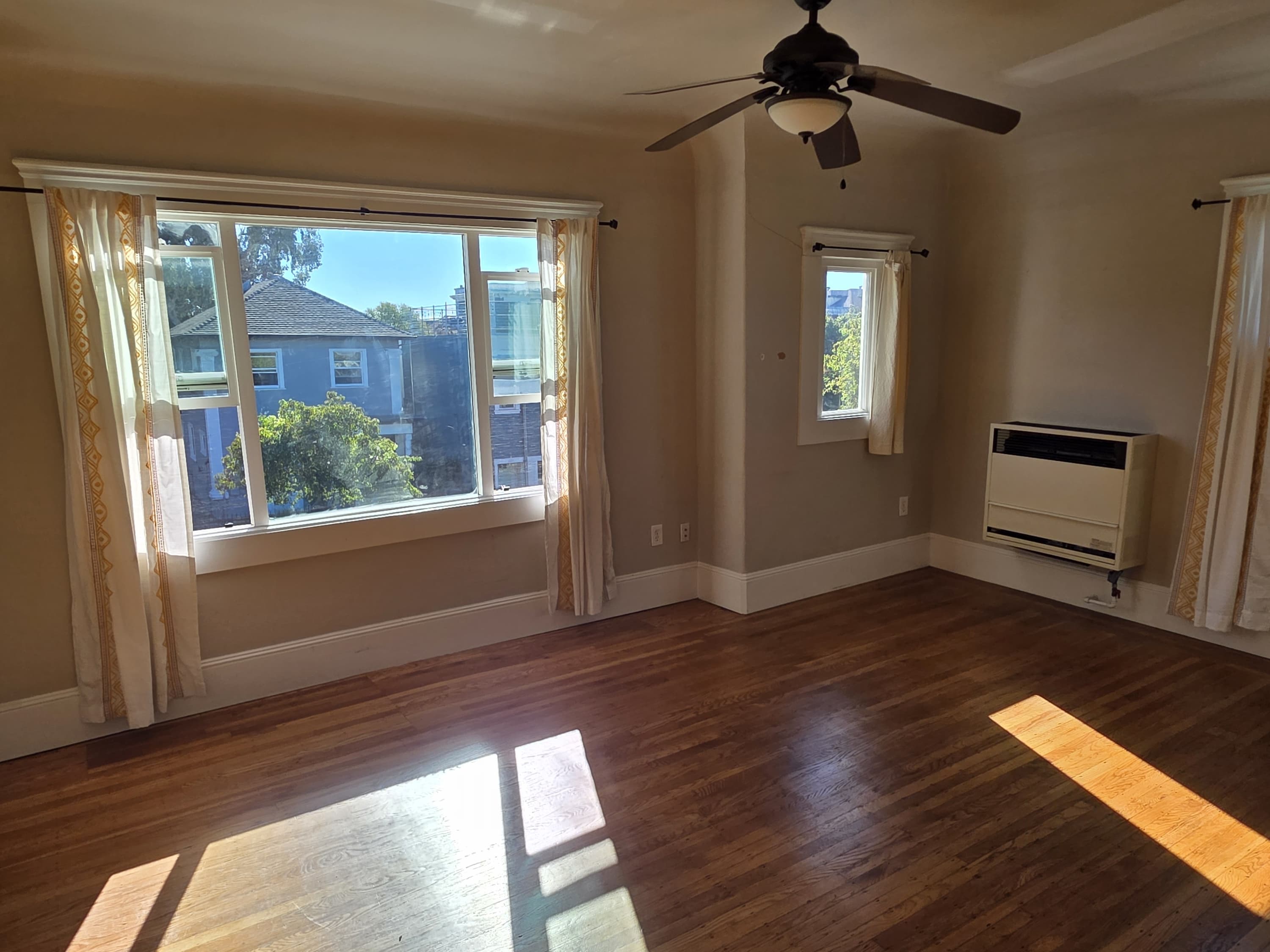 598 32nd Street - db02c25dc243491081949c51ac8d7336.jpg
