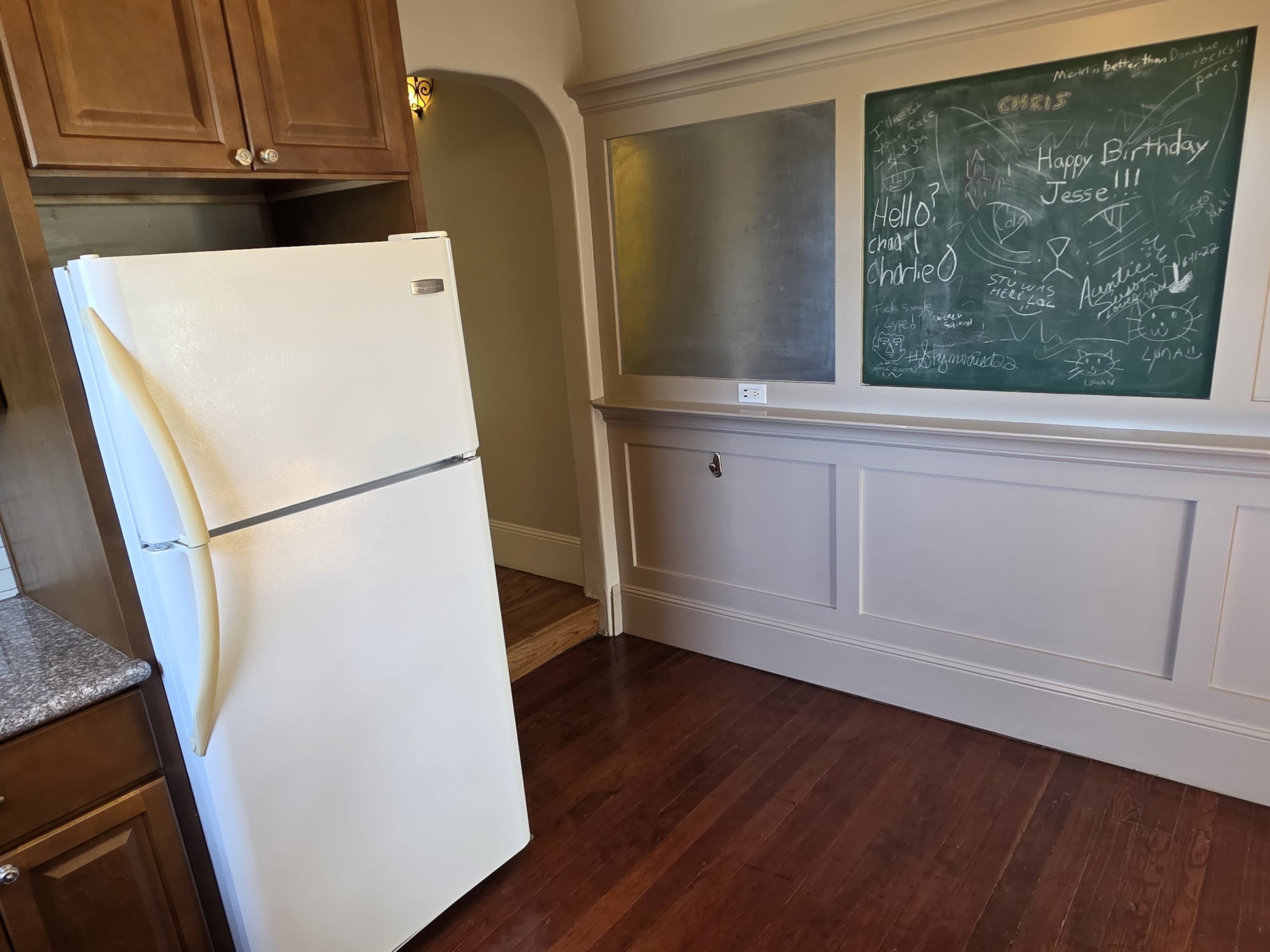 598 32nd Street - 80d43b3b944e458a99495f5393744227.jpg