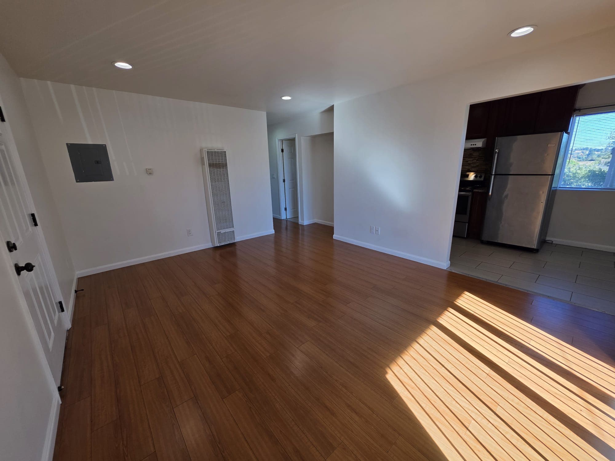 5312 McBryde Avenue - D - f9b671c27c3446a09e6bf7f52e6c89a9.jpg