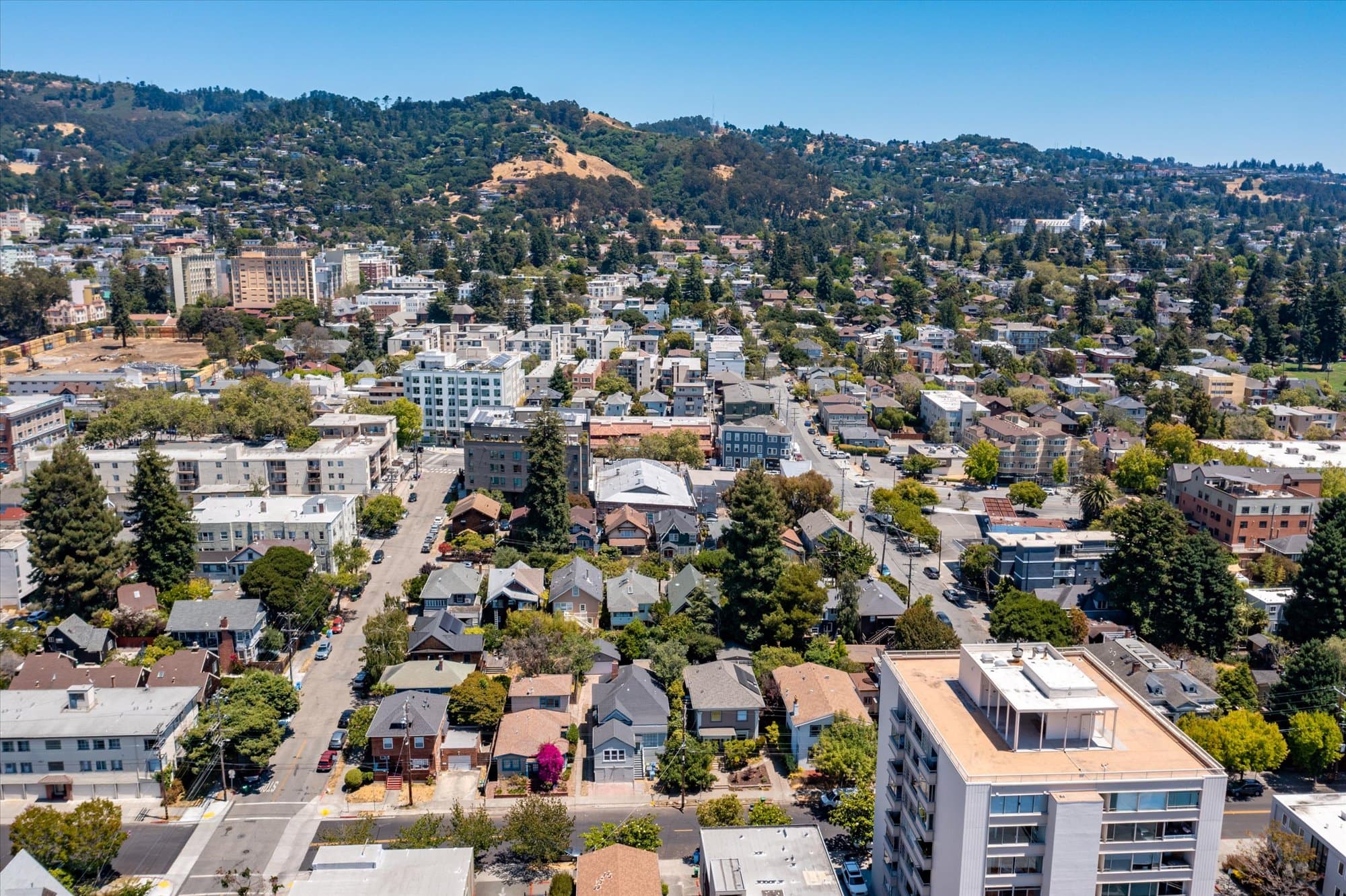 2531 Dana Street - 1 - cd8b833c98c14c42b47e73464d88a2ce.jpg