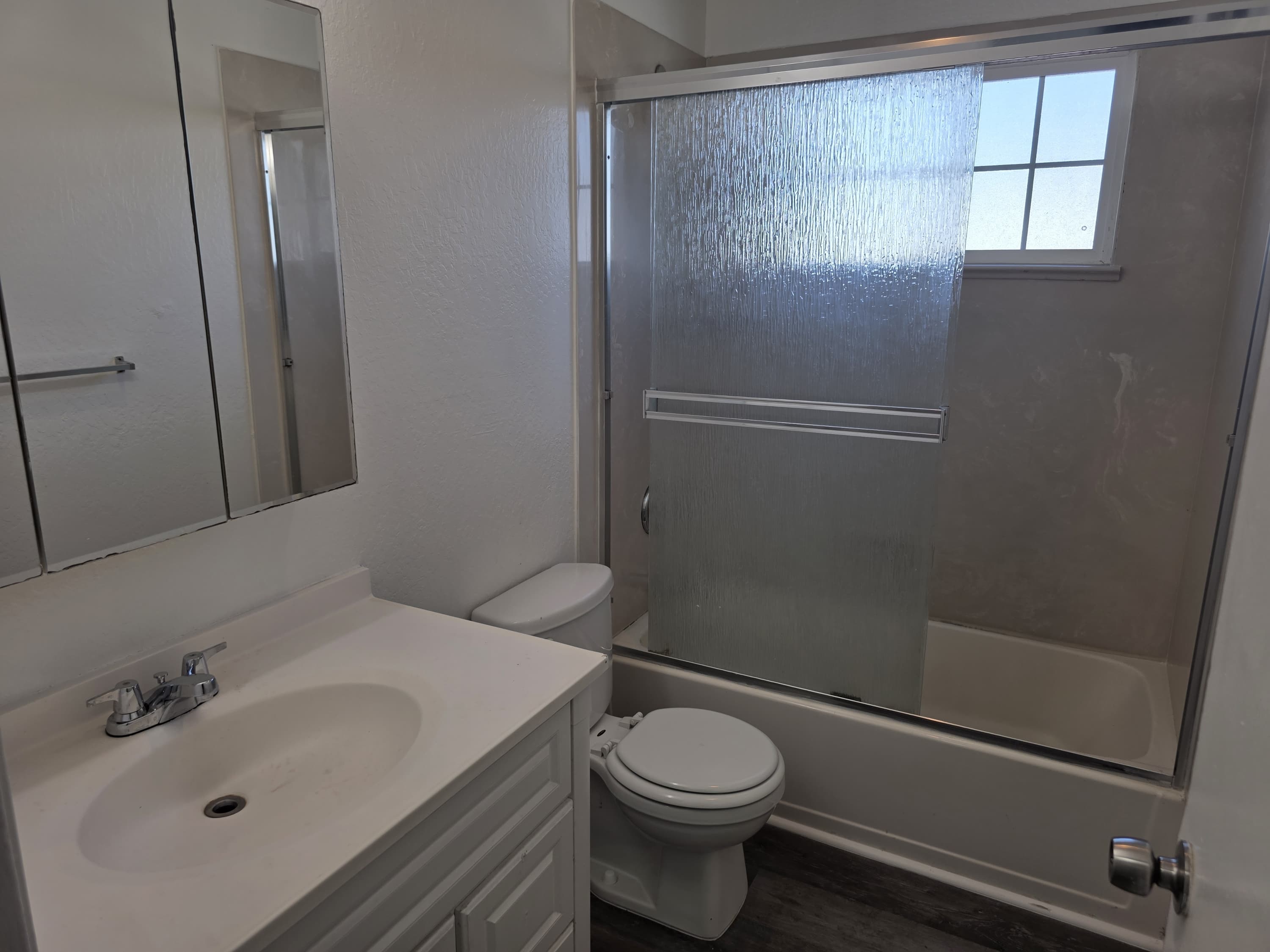 27070 Manon Avenue - 581fbb2137f04f8aaba52d62fec3f2c2.jpg
