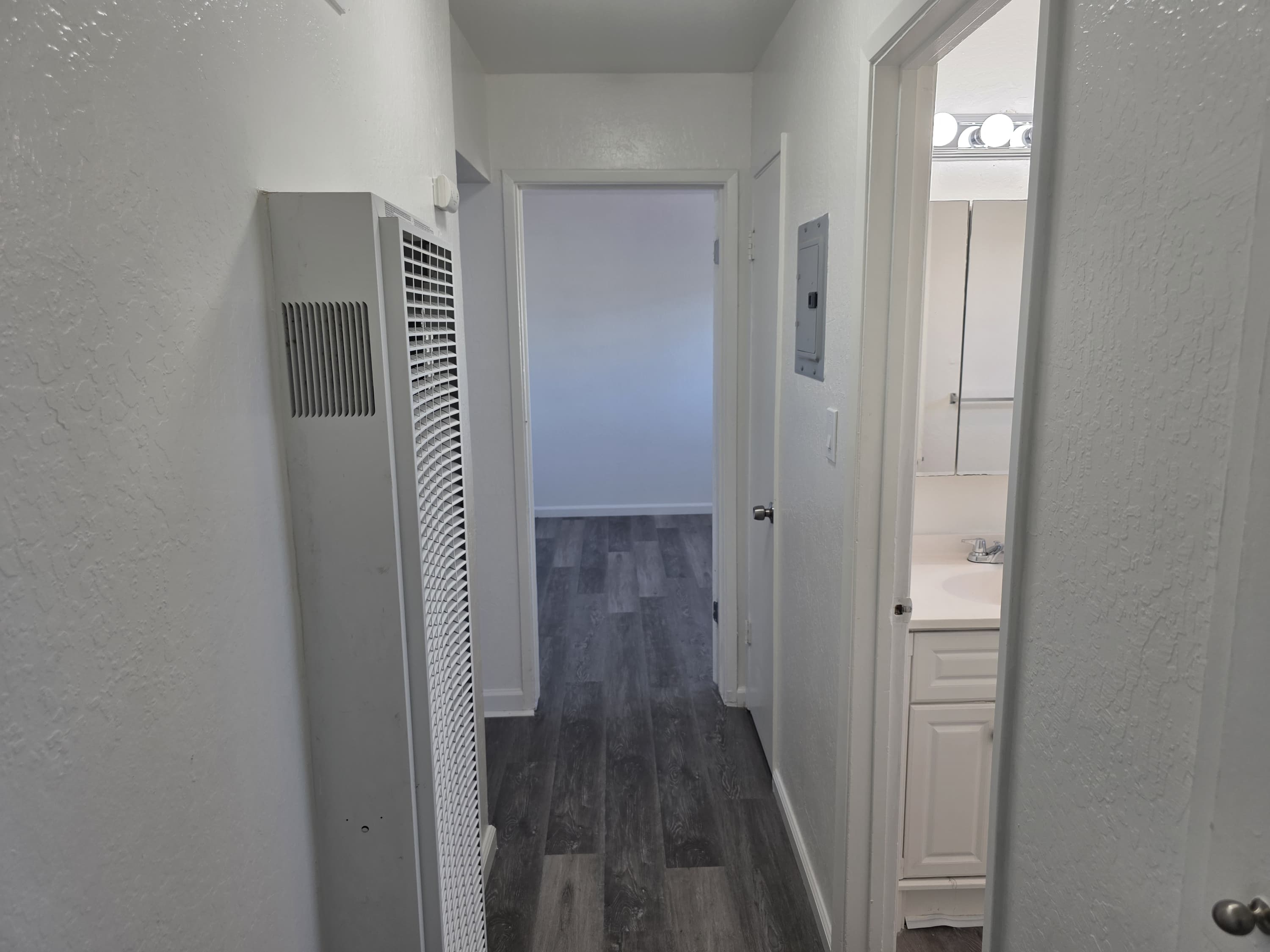 27070 Manon Avenue - fce842c6101c4487b513dfa70dd748b2.jpg