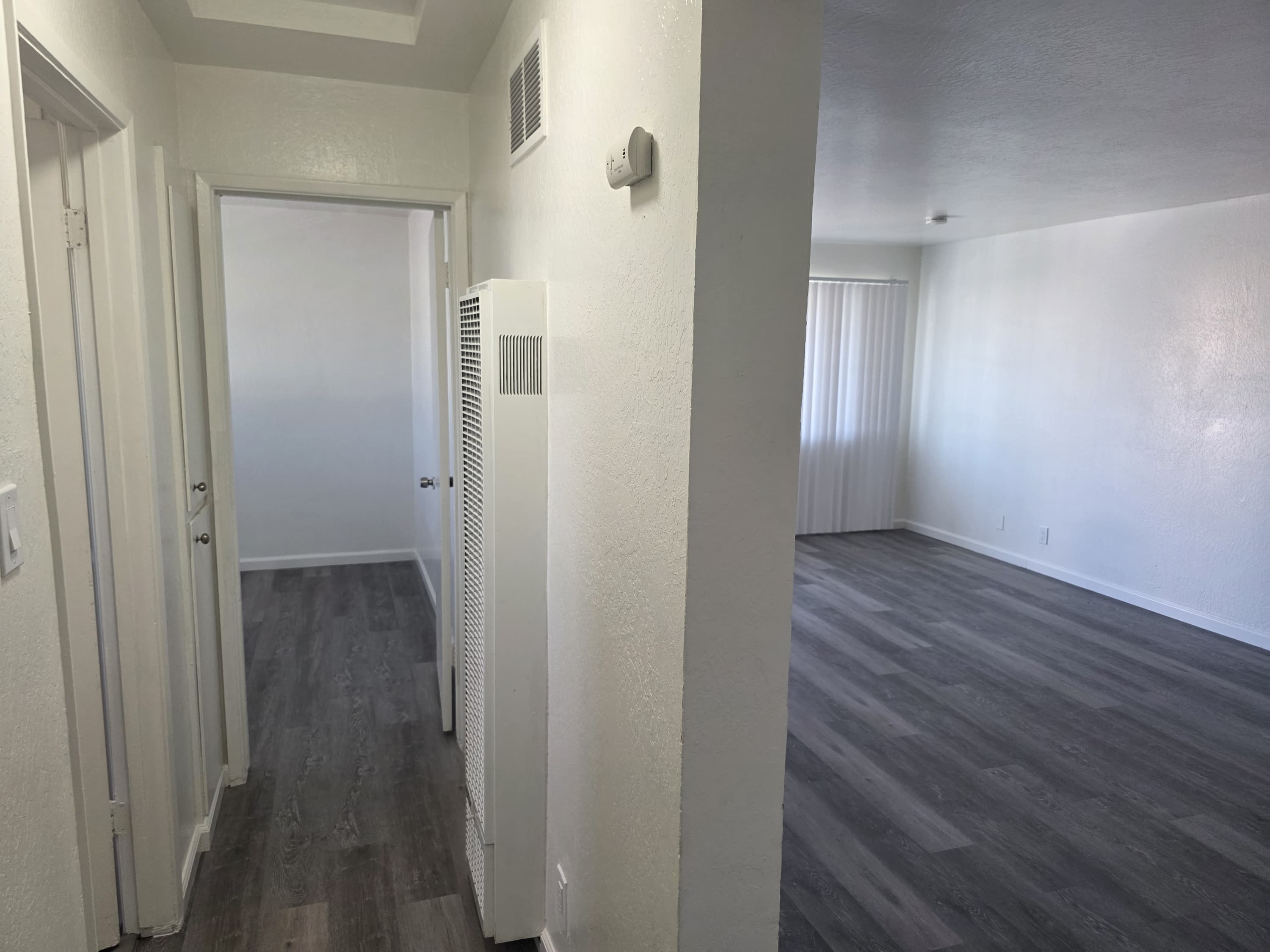 27070 Manon Avenue - b2bc7724e8174fada604d69a469b388b.jpg