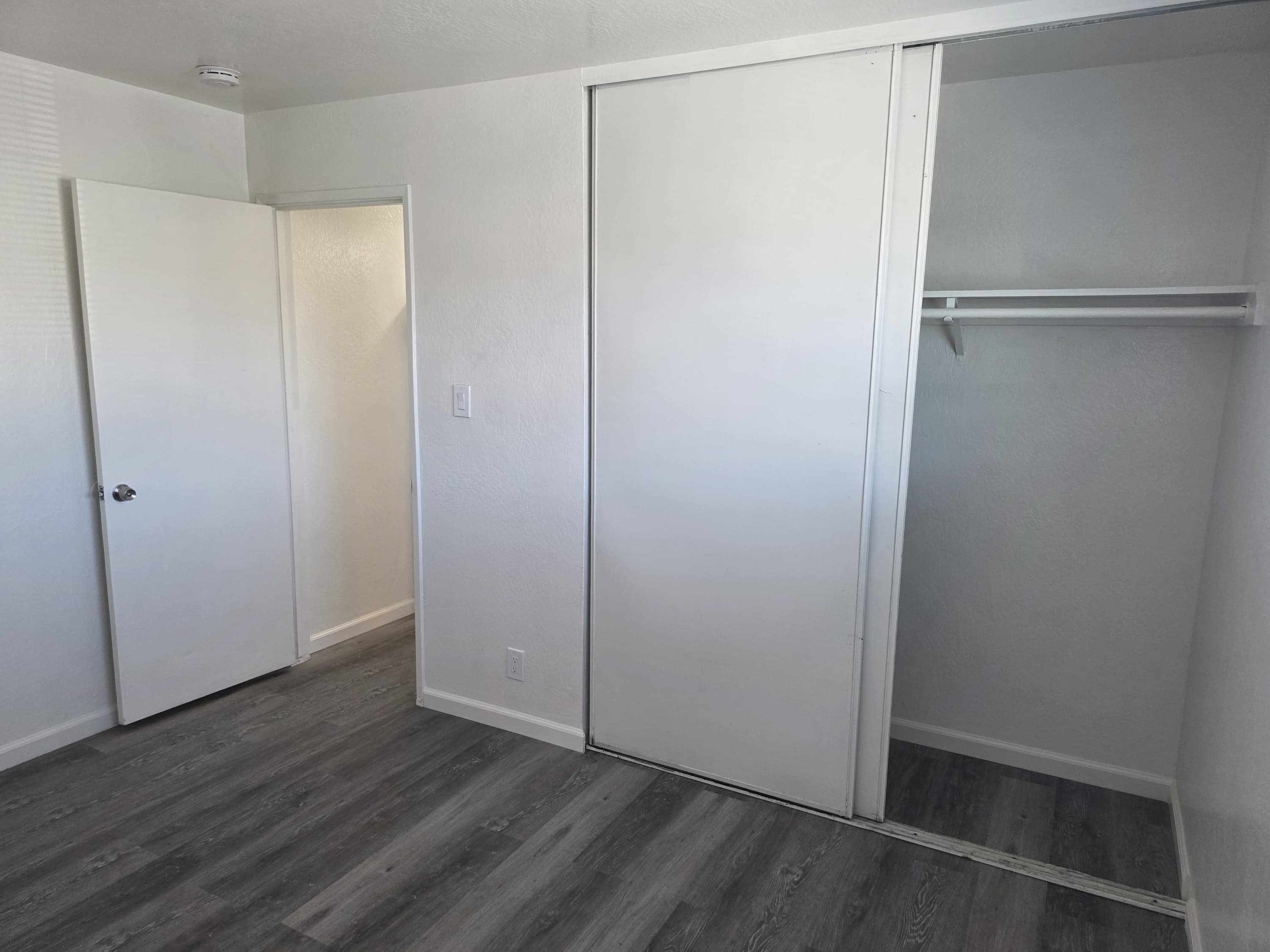 27070 Manon Avenue - f8e96282c9194c2393258182c207cb30.jpg